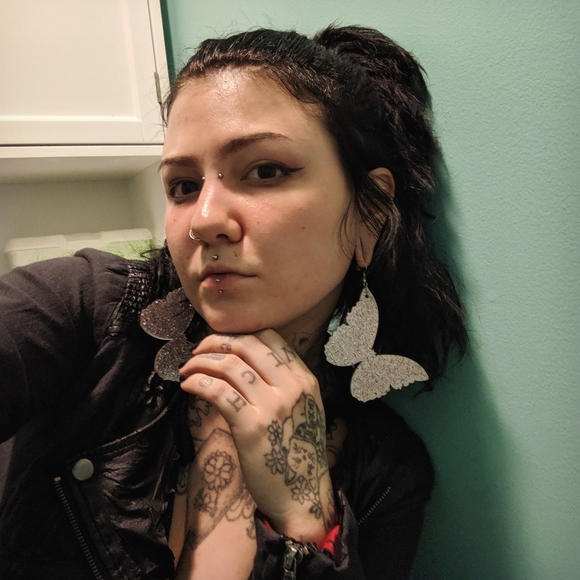 Meet your Posher, Jessica - Picture 10 of 10